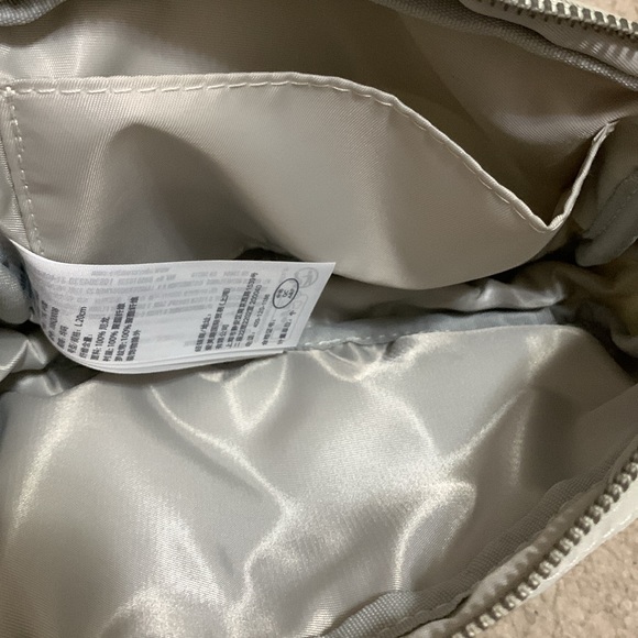 Abercrombie & Fitch Bag - Picture 4 of 9